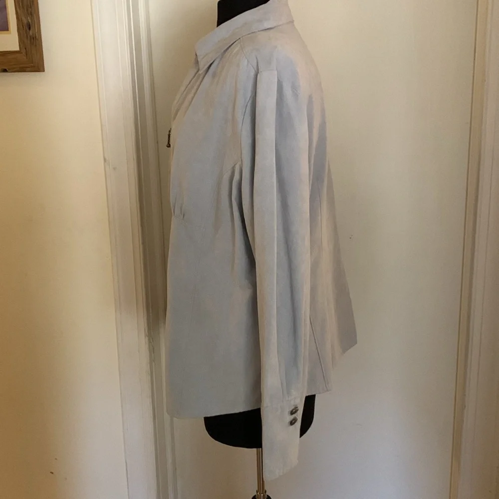 Lite Gray Cato Faux Suede Top - Picture 4 of 7